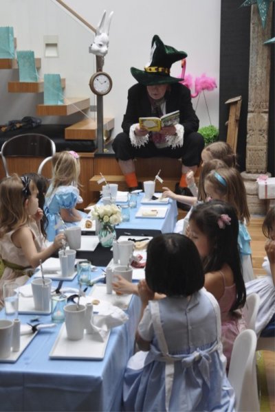 esküvői gyermekfoglalkoztató